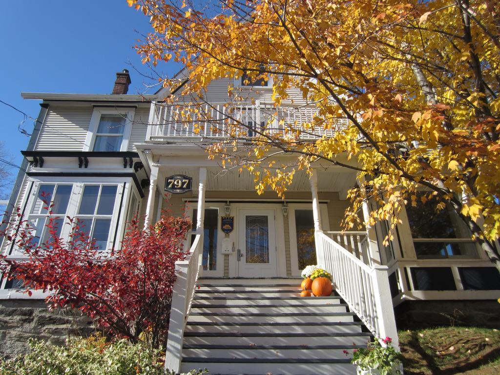 Auberge Marquis De Montcalm Sherbrooke Buitenkant foto